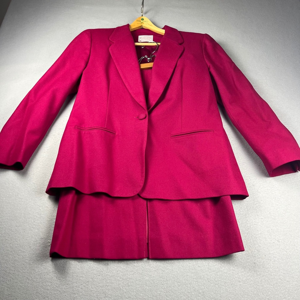 Pendleton Petite Vintage Magenta Wool Blazer Skirt Suit Set Made in USA Size 12